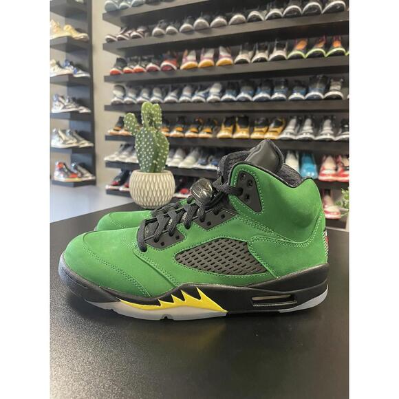 Size 9.5 - Air Jordan 5 Retro SE Oregon 2020 CK6631-307